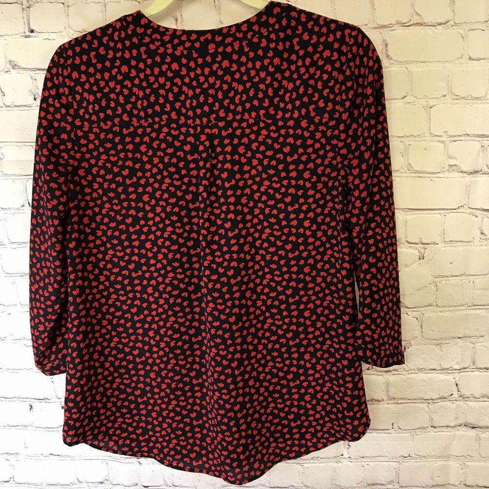 Talbots Banded Collar Red Hearts with Navy Popover 3/4 Sleeve Holiday Size SP - Picture 3 of 7